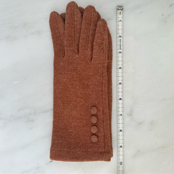 NWT Carmel Colored Gloves - Picture 7 of 7